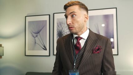 Flight Crew Raw Pounding