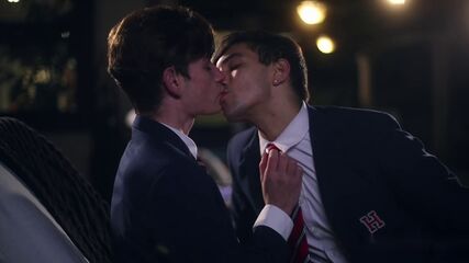 Hot Twinks Academy XXX Threesome